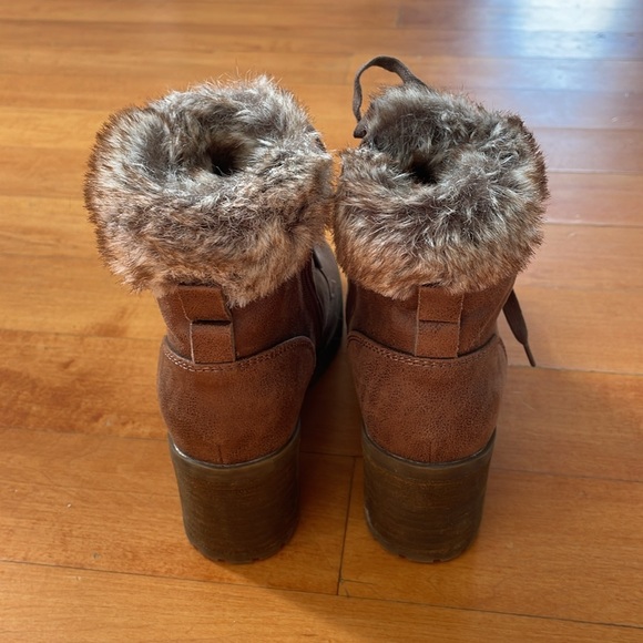 Steve Madden winter booties - Picture 3 of 3